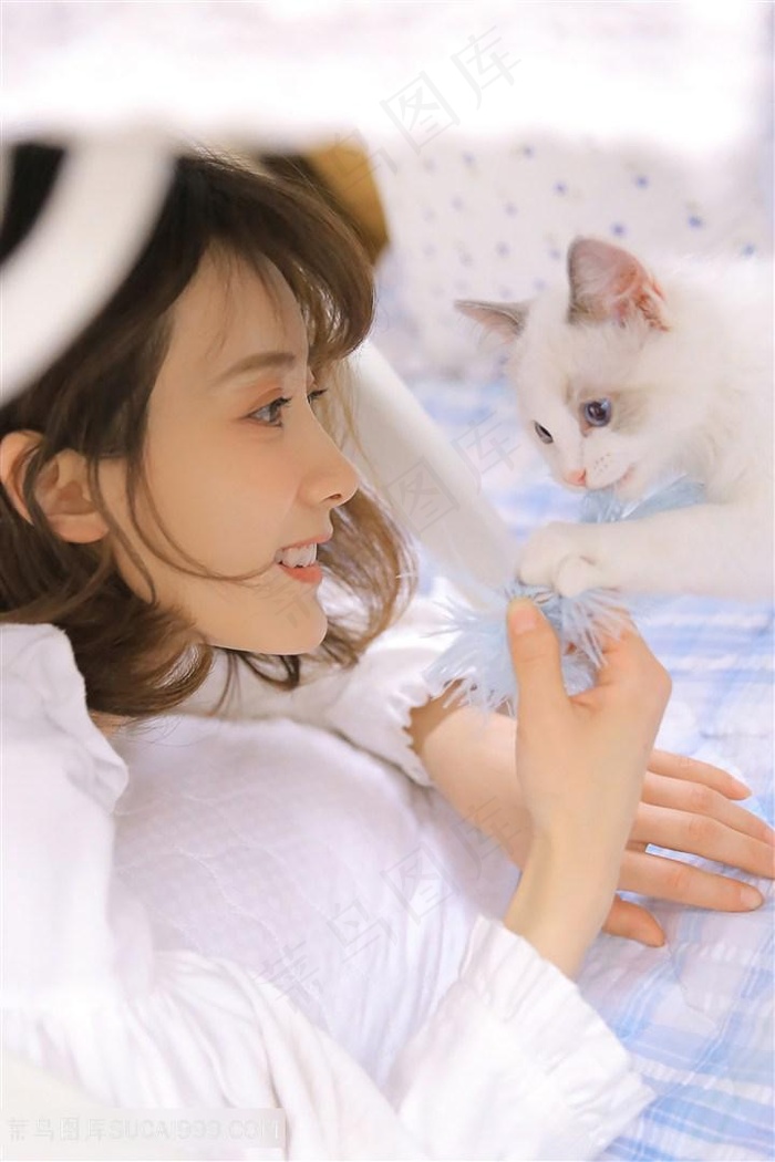 男捏女胸图动漫